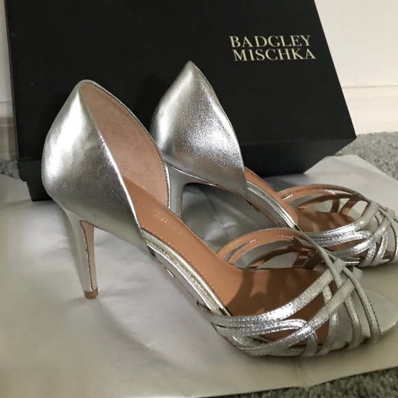 Badgley Mischka heels 👠 - Picture 3 of 5